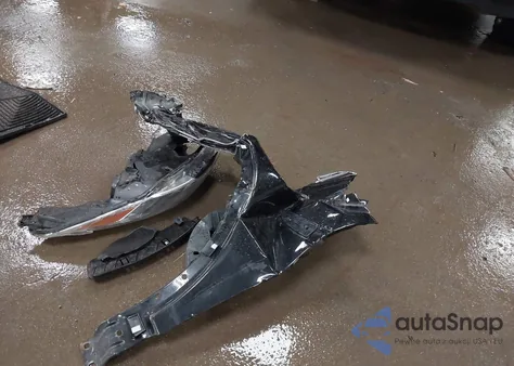 2015 Ford Escape Se z USA, uszkodzony, nr VIN 1FMCU9G92FUC29187